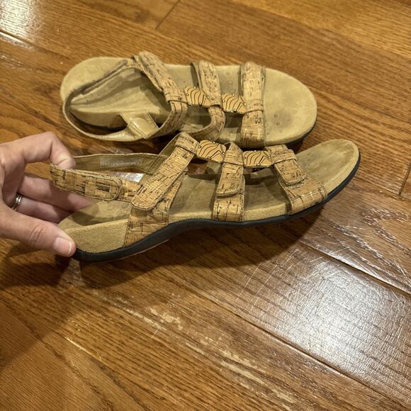 VIONIC Amber Beaded Women’s Cork Tan Metallic Sandals Size 7 Comfort Beachy - Picture 1 of 7